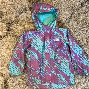 Turquoise & purple North Face raincoat ☔️🧥